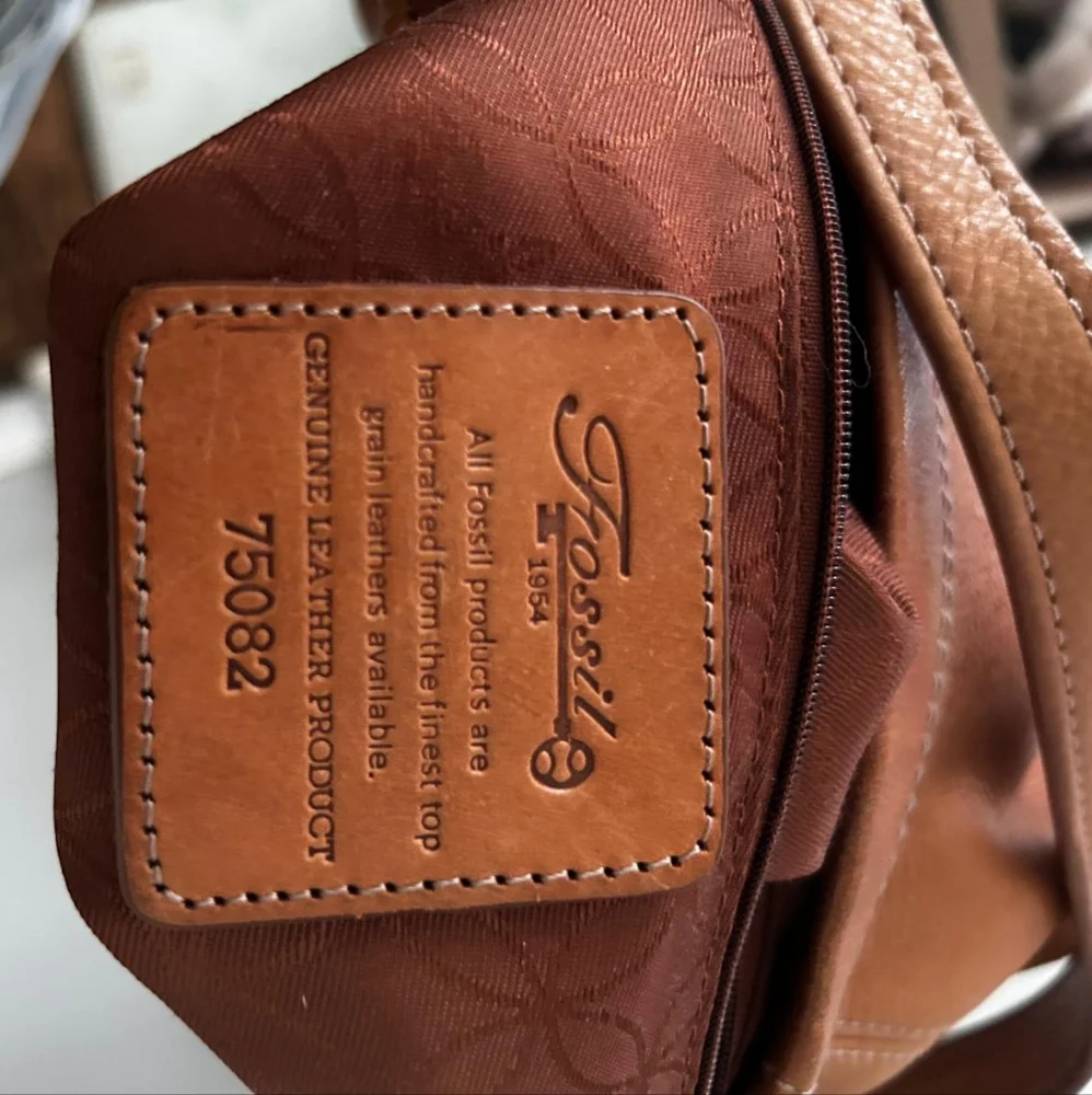 Fossil Brown Leather Shoulder Bag - Picture 3 of 5